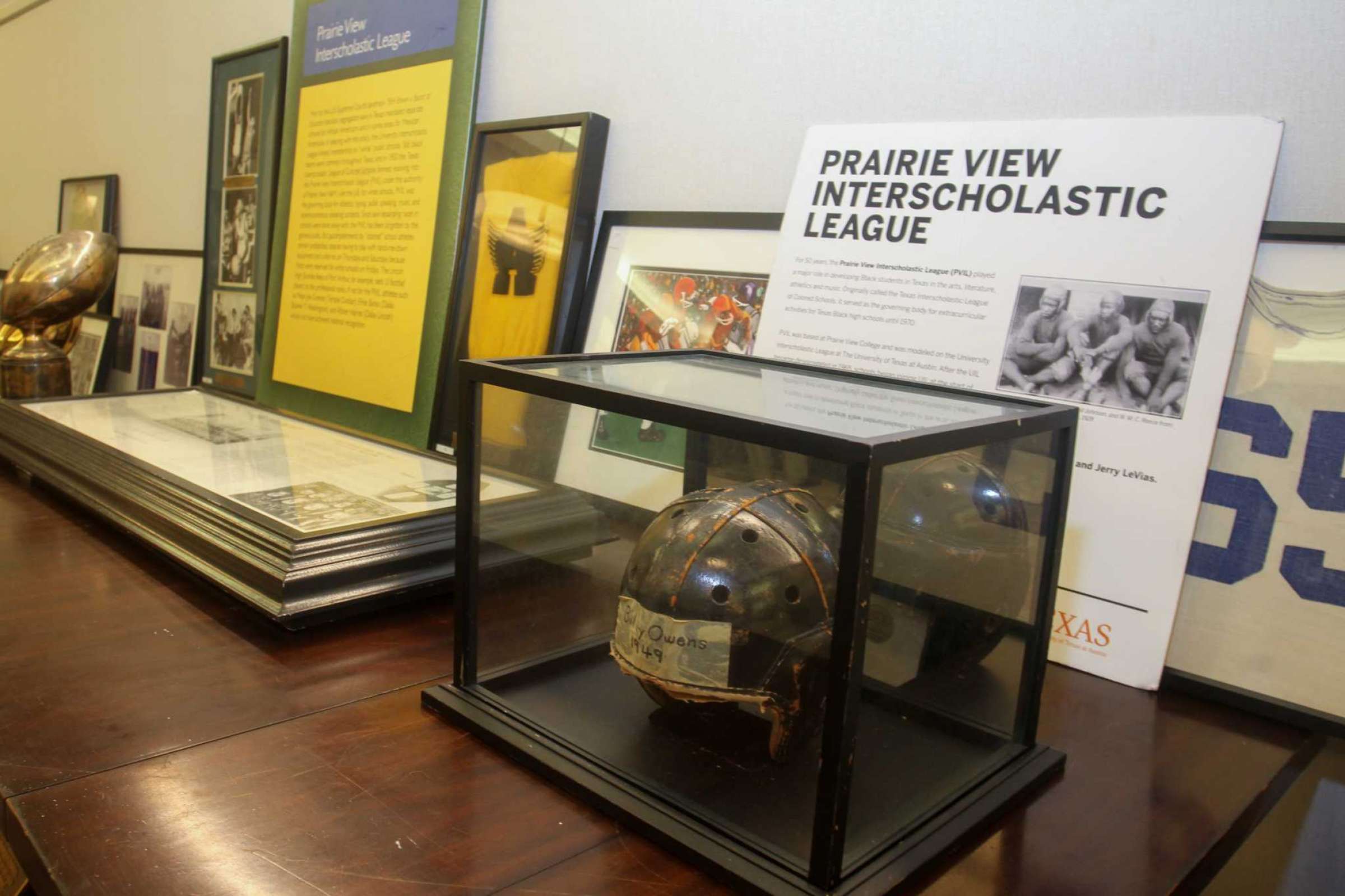 Memorabilia display at the 2021 PVILCA Hall of Fame banquet.